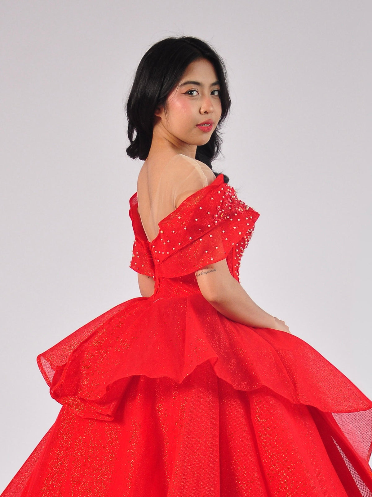 Ruella Off-Shoulder Ball Gown in Red